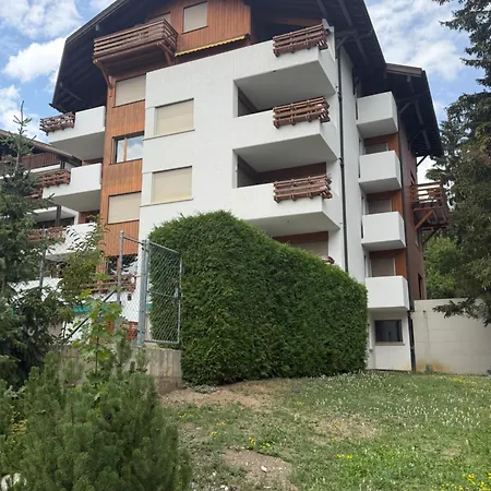 Apartment La Prairie *